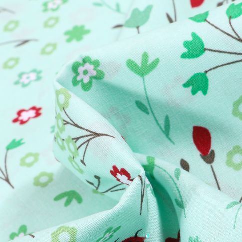 Tissu Coton imprimé Ladybug Coccinelle et fleurs sur fond Vert menthe