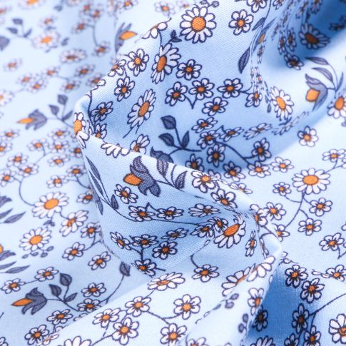Tissu Coton imprimé LittleBird Pâquerettes et fleurs sur fond Bleu ciel
