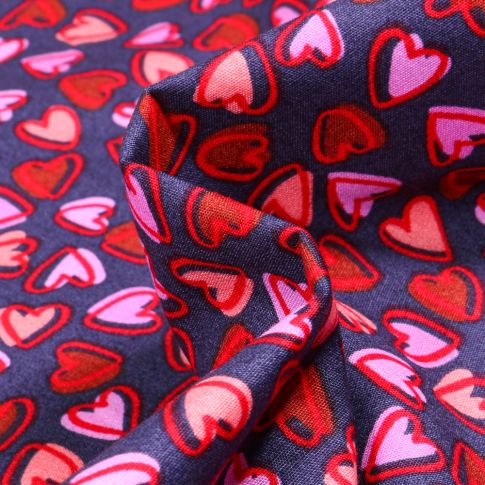 Tissu Coton imprimé LittleBird Coeurs rose et rouge sur fond Bleu marine
