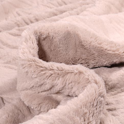 Tissu Fausse fourrure Wavy sur fond Crème