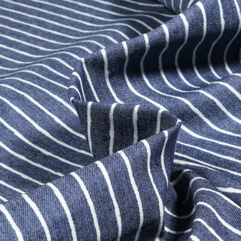 Tissu Chambray  Rayures fines sur fond Bleu foncé