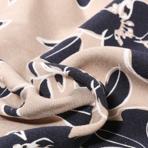 Tissu Viscose Twill Meissa sur fond Beige