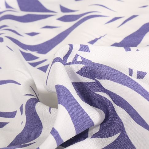 Tissu Viscose Palma sur fond Violet