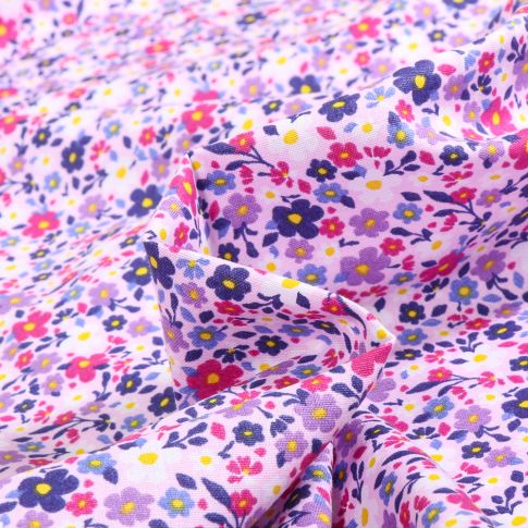 Tissu Coton imprimé Sweet Flower Charlyze sur fond Rose