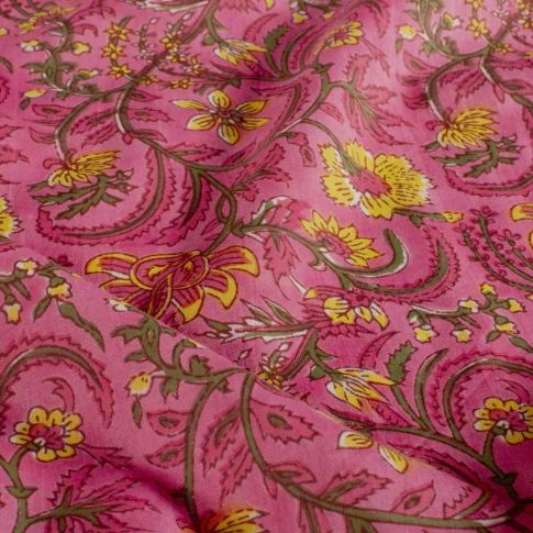 Tissu Voile de Coton Amaris fleurs Jaunes sur fond Rose