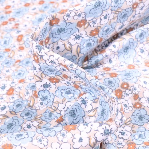 Tissu Coton imprimé Arty Kalmia sur fond Bleu ciel