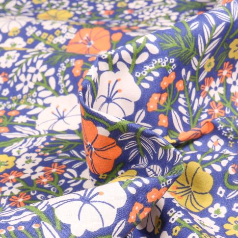 Tissu Coton imprimé Arty Blosy sur fond Bleu