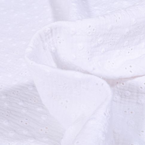 Tissu Double gaze brodée Adèle sur fond Blanc
