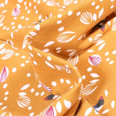 Tissu Jersey Coton Arty Jolhiro sur fond Jaune