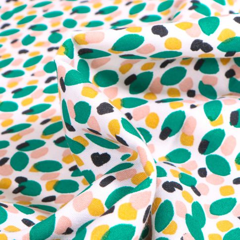 Tissu Viscose Konogo sur fond Blanc