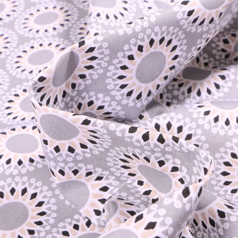 Tissu Coton imprimé Arty Malawa sur fond Gris clair