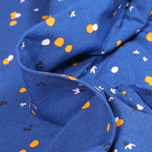 Tissu Viscose Nozbi sur fond Bleu roi