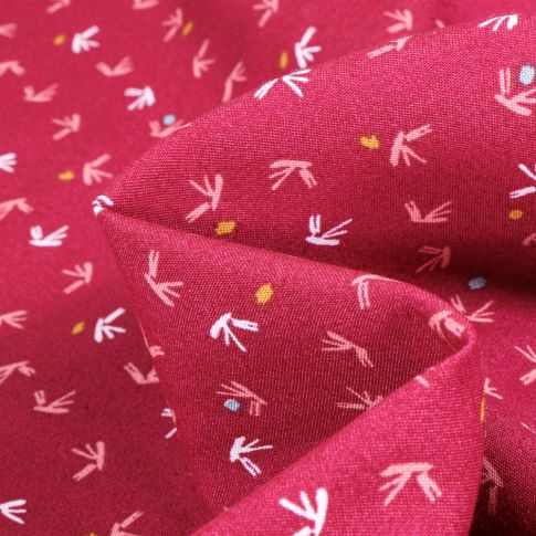 Tissu Viscose Arty Tista sur fond Lie de vin