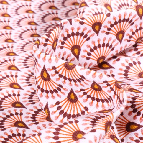 Tissu Toile de Coton Zadani sur fond Marsala