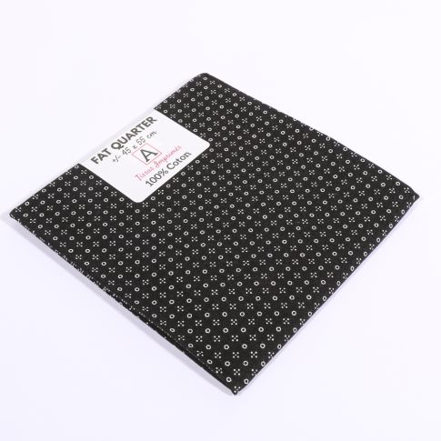 Coupon de tissu Coton imprimé Géo sur fond Noir - 45 x 55 cm