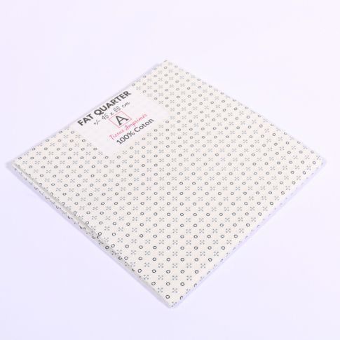 Coupon de tissu Coton imprimé Géo sur fond Blanc - 45 x 55 cm