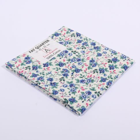 Coupon tissu Coton n°93 Bleu - 45 x 55 cm