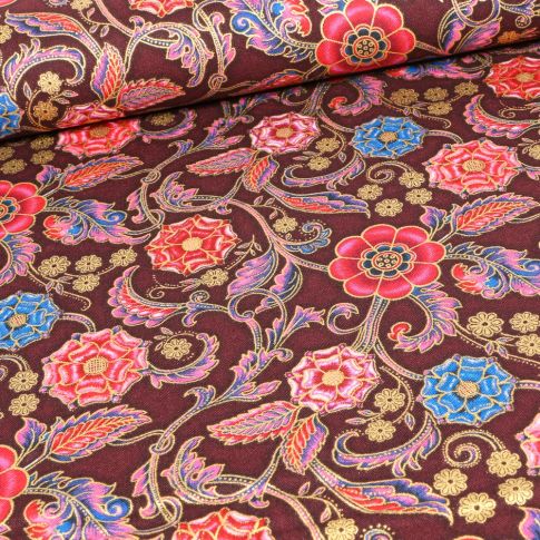 Tissu  Robert Kaufman Persis Blossom Arabesque sur fond Bordeaux