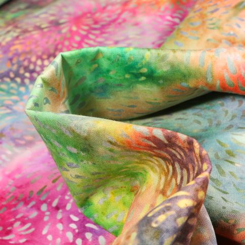 Tissu Batik  Tahia sur fond Vert