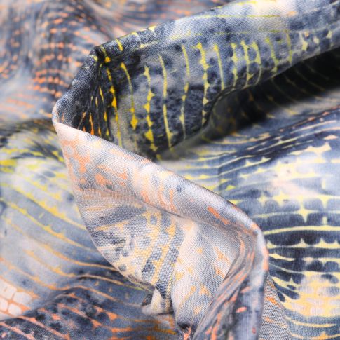 Tissu Batik  Nurul sur fond Bleu nuit