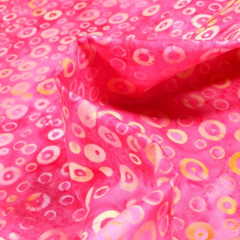 Tissu Batik  Indra sur fond Rose