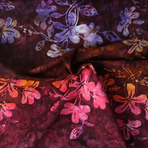 Tissu Coton imprimé Batik Aubéria sur fond Prune