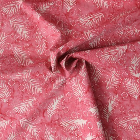 Tissu Coton imprimé Batik Lianys sur fond Rose