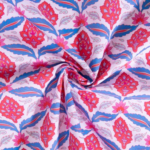 Tissu Coton imprimé Motif indien Bleu et rose sur fond Blanc