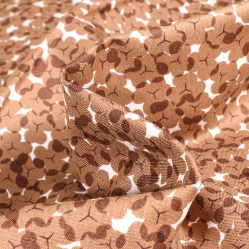 Tissu Coton imprimé QT Fabrics Confettis marrons sur fond Blanc