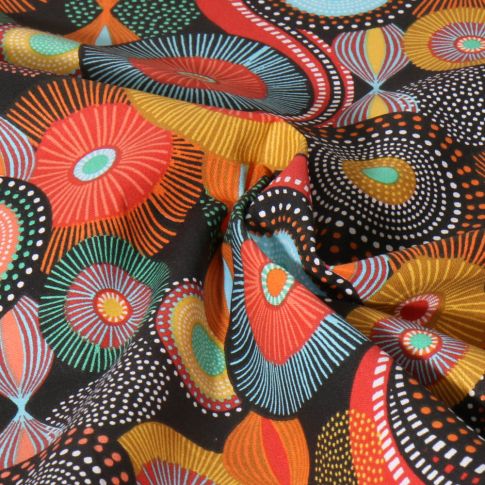 Tissu Coton imprimé Boubou Terra sur fond Noir