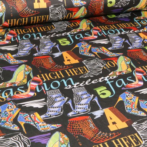 Tissu Satin imprimé Escarpins sur fond Noir