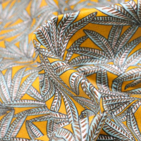 Tissu Coton enduit Janaina sur fond Jaune safran