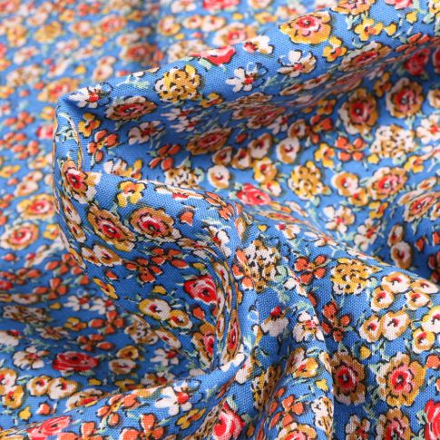 Tissu Viscose Arty Julia sur fond Bleu