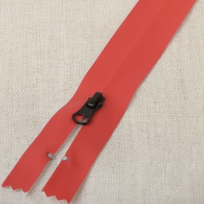 Fermeture invisible imperméable 20 cm - Rouge