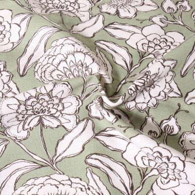 Tissu Toile de Coton Canvas Poppy Fleurs dessinées sur fond Vert amande - Par 10 cm