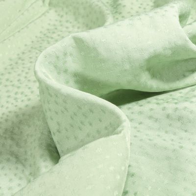 Tissu Viscose Rajah sur fond Vert menthe - Par 10 cm