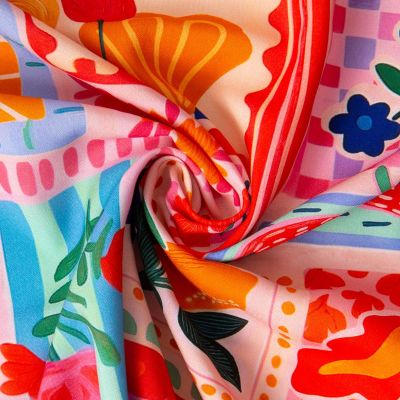 Tissu Viscose imprimé Arty Patchwork Nice sur fond Pêche - Par 10 cm