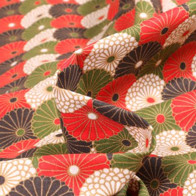 Tissu Coton imprimé Arty Hiro sur fond Rouge - Par 10 cm