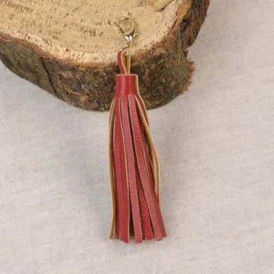 Pompon avec fermoir Rouge