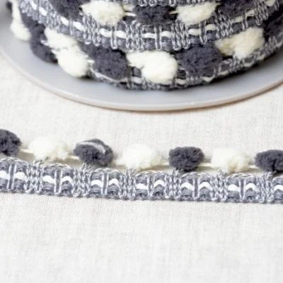 Galon Pompons Bicolore Gris et écru x1m