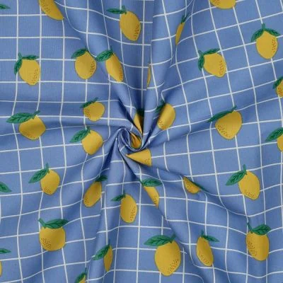 Tissu Coton enduit Poppy Citrons et carreaux sur fond Bleu - Par 10 cm