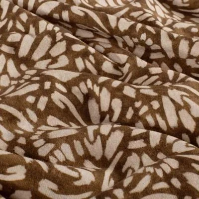 Tissu Sweat léger French Terry Margot extensible feuilles Camel sur fond Ecru - Par 10 cm