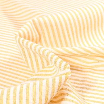 Tissu Viscose de coton Ruth sur fond Jaune - Par 10 cm